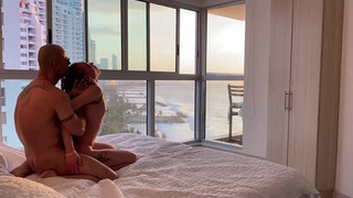 En Rentrant De La Plage, Je me Fais Prendre et Remplir Par Mon Voisin