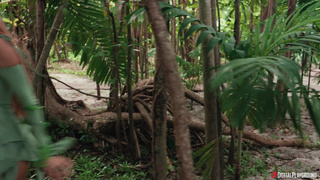 Дикарка из племени Хуюмба классно трахается, хоть какая-то радость в ебучих джунглях