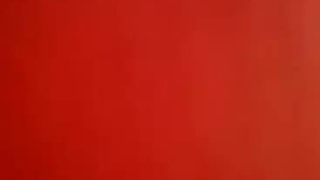 Обсасывает любовнику, пока любимый сношает в письку