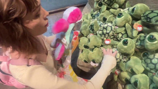 Aquarium Trip with Aliya Brynn Turns Into Aggreive Ass Eating and Milking