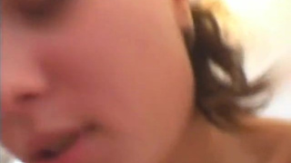 Баба заставил лизать пацана