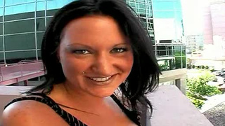 Секс с брюнеткой после свидания