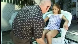 А секс с папой это нормально? Да, доченька, только маме не говори!